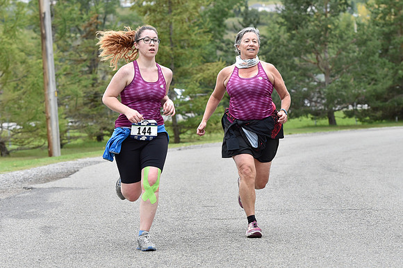 2016-womensrun-5075.jpg