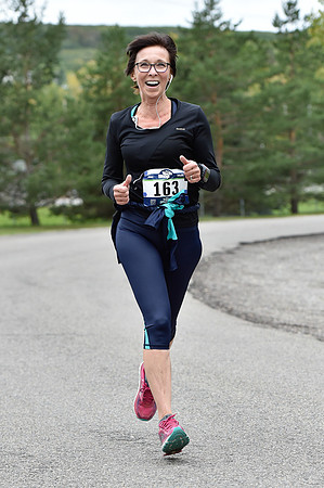 2016-womensrun-5072.jpg