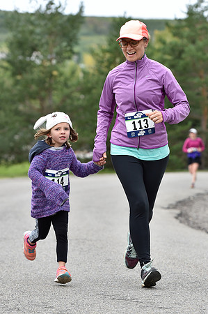 2016-womensrun-5122.jpg